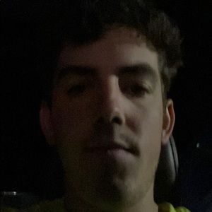 Meet your Posher, Casey